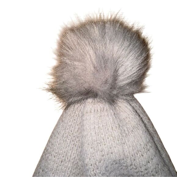 World Market Beanie Pom Pom - One Size - Picture 3 of 4